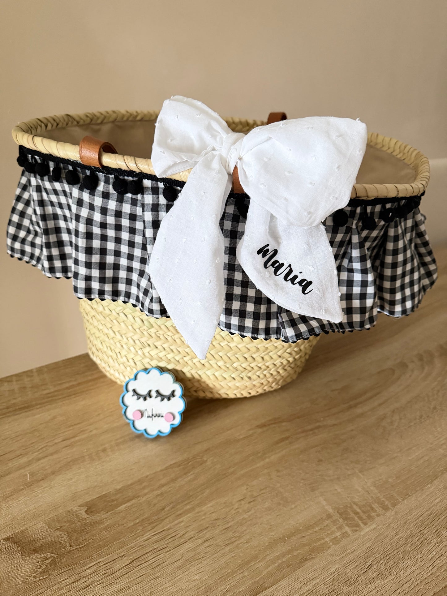 Capazo de mimbre personalizado