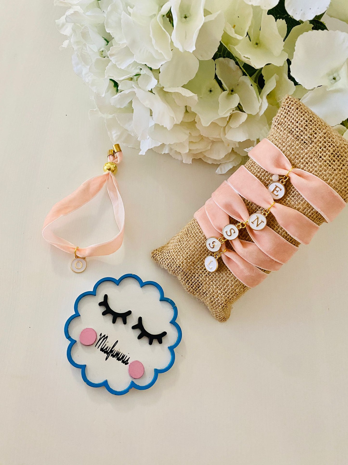 Pulseras de Terciopelo Personalizadas - Elegancia y Estilo Exclusivo