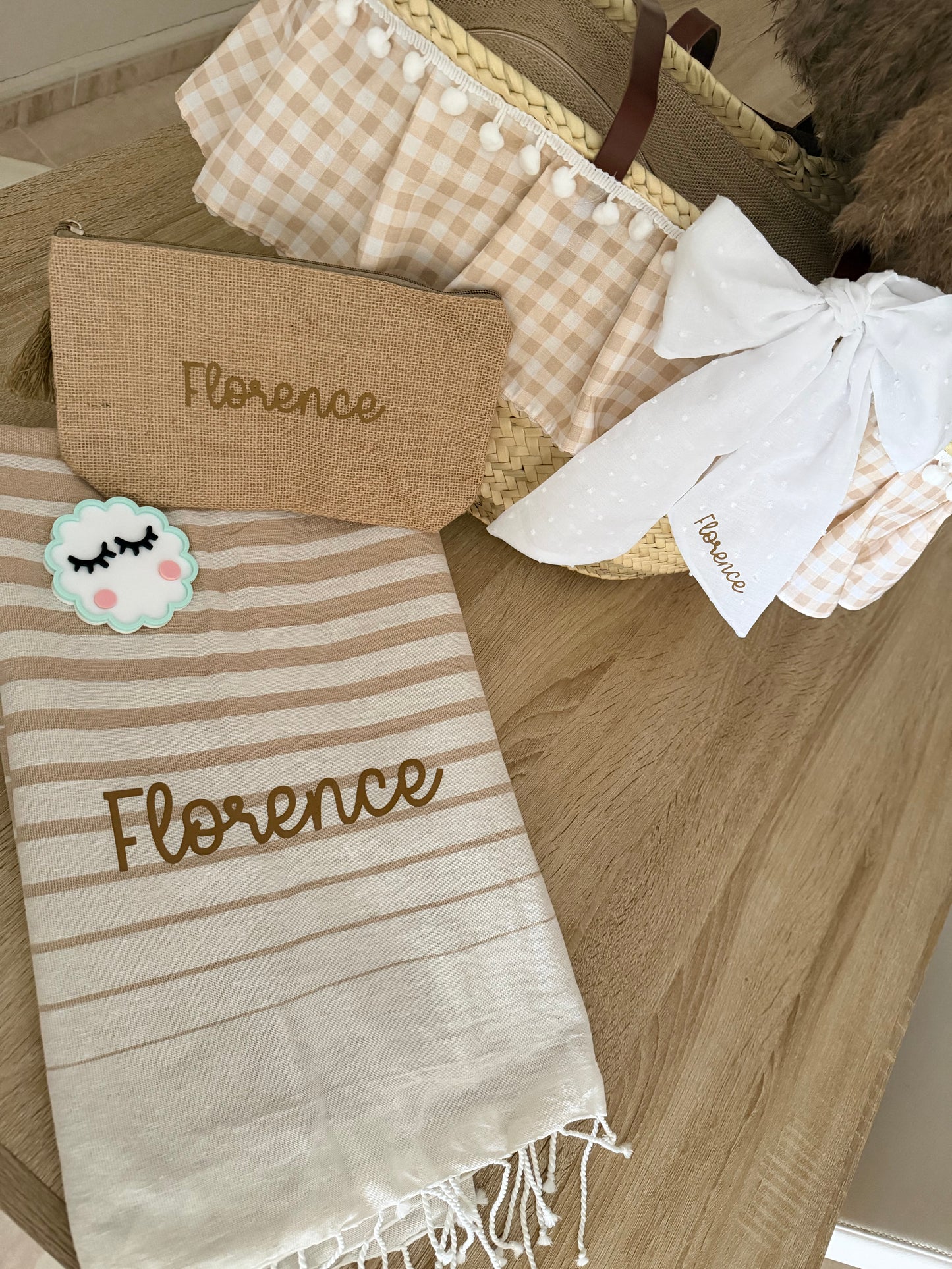 Pack capazo+toalla+neceser